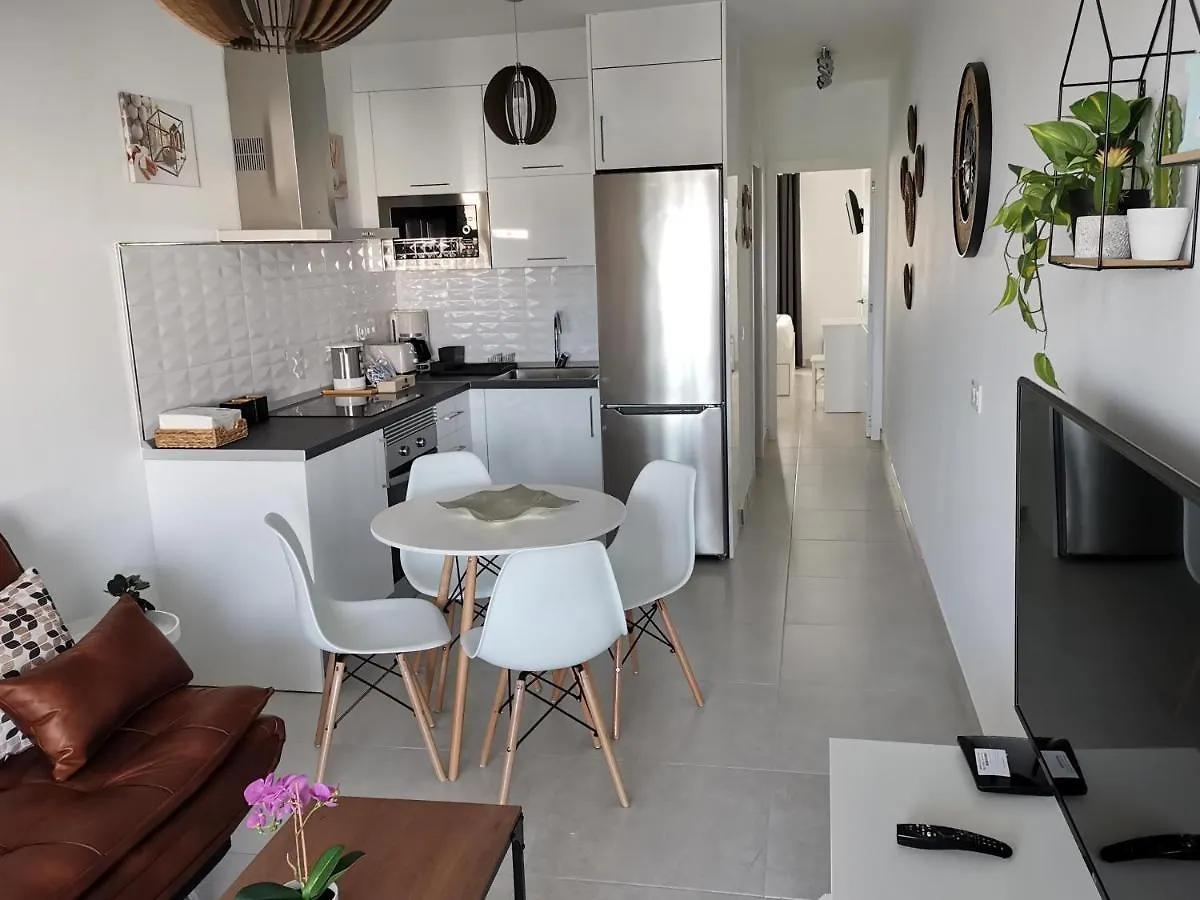 White Suite Deluxe Costa Teguise